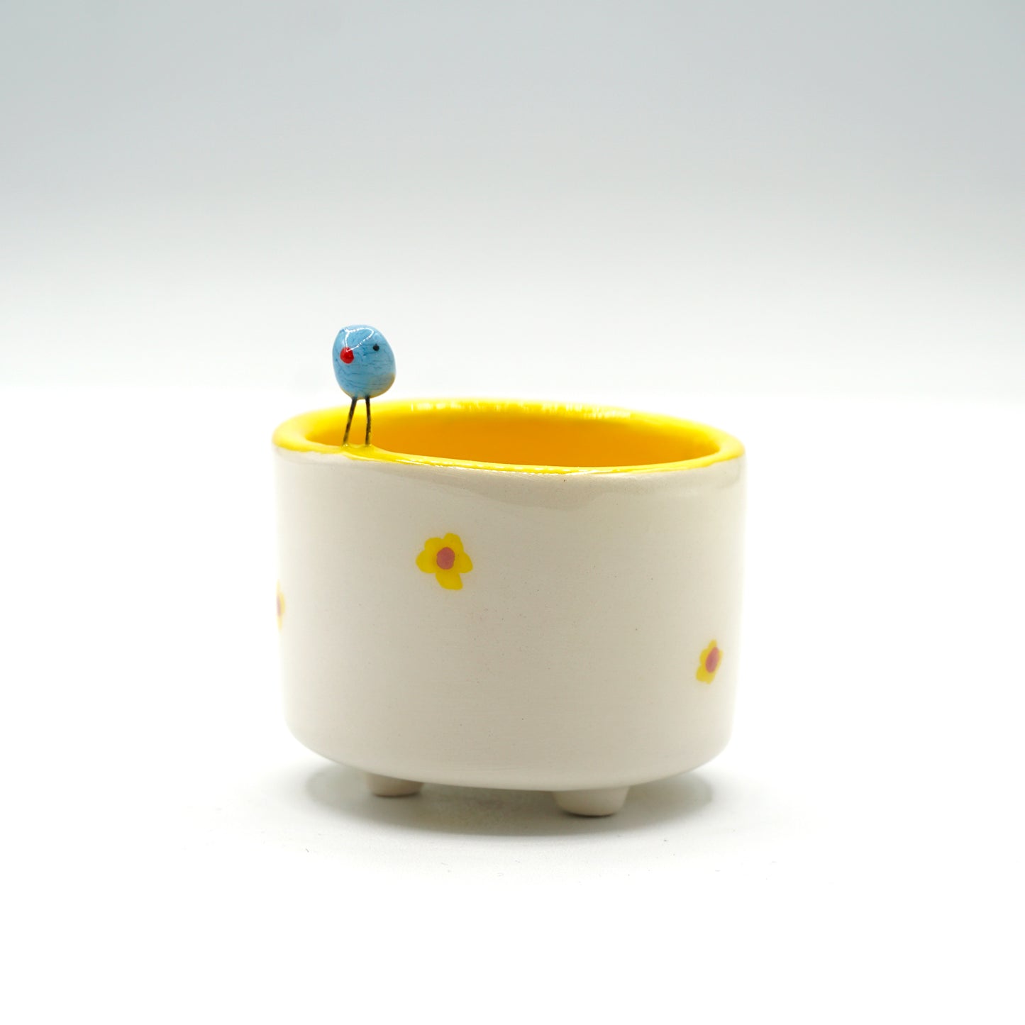 Tazzina “Birds” in ceramica con uccellino - decoro Fiorellini