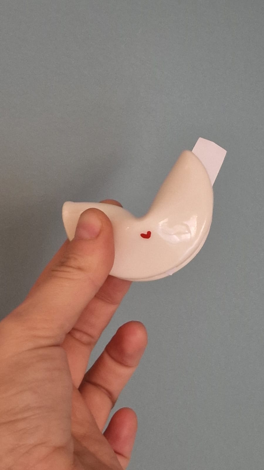 Biscotto della Fortuna in Ceramica – Fatto a Mano con Messaggio Personalizzabile